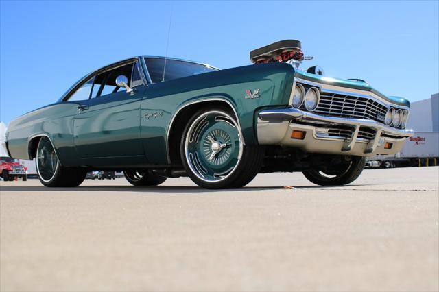 Photo of 1966 Green Chevrolet Impala