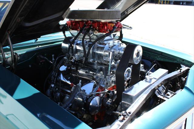 Photo of 1966 Green Chevrolet Impala