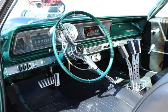 Photo of 1966 Green Chevrolet Impala