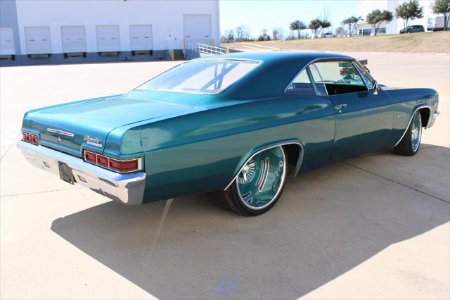 Photo of 1966 Green Chevrolet Impala