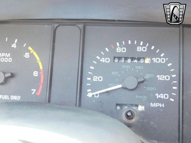 Photo of 1993 Yellow Ford Mustang