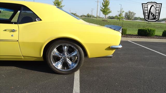 Photo of 1968 Daytona Yellow Chevrolet Camaro