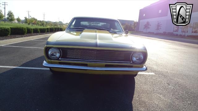 Photo of 1968 Daytona Yellow Chevrolet Camaro