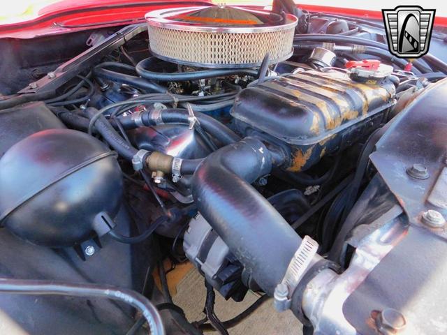 Photo of 1965 Red Ford Thunderbird