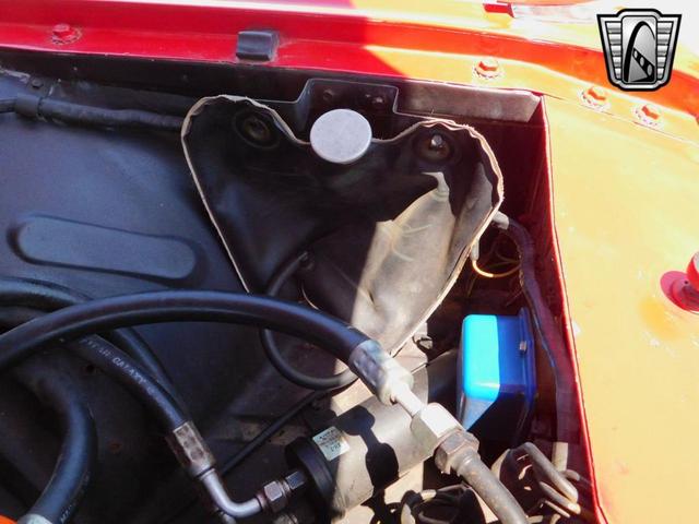 Photo of 1965 Red Ford Thunderbird