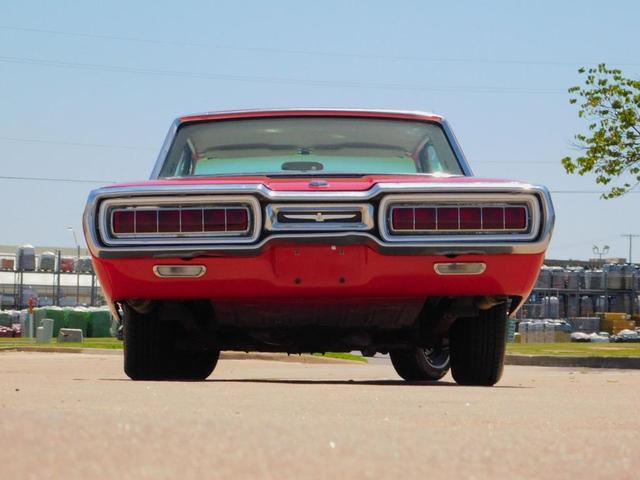 Photo of 1965 Red Ford Thunderbird