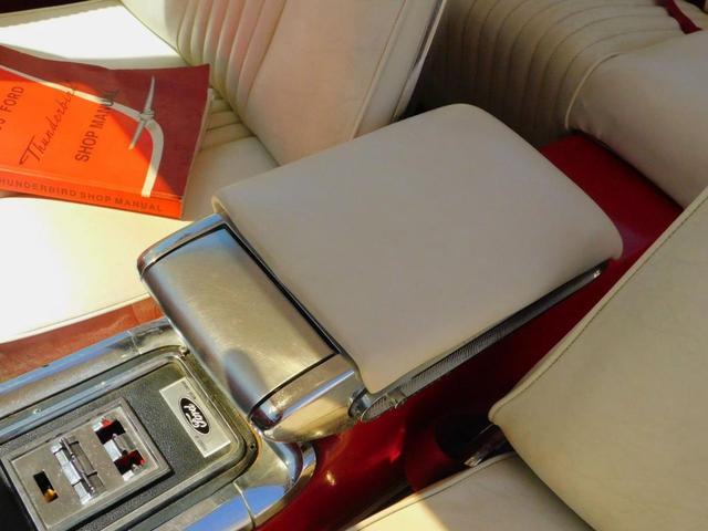 Photo of 1965 Red Ford Thunderbird