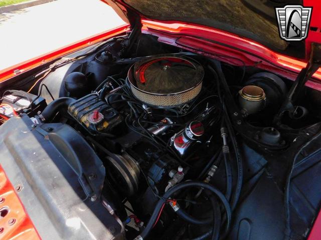 Photo of 1965 Red Ford Thunderbird