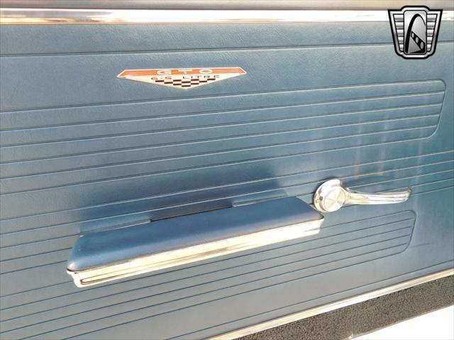 Photo of 1967 Blue Pontiac GTO