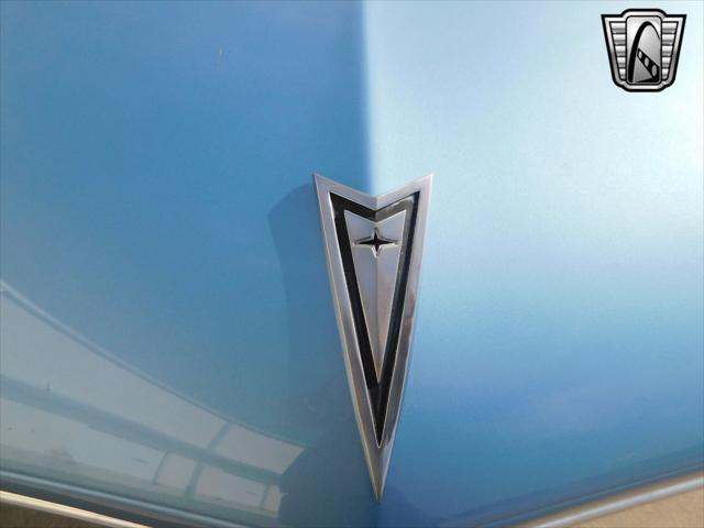 Photo of 1967 Blue Pontiac GTO