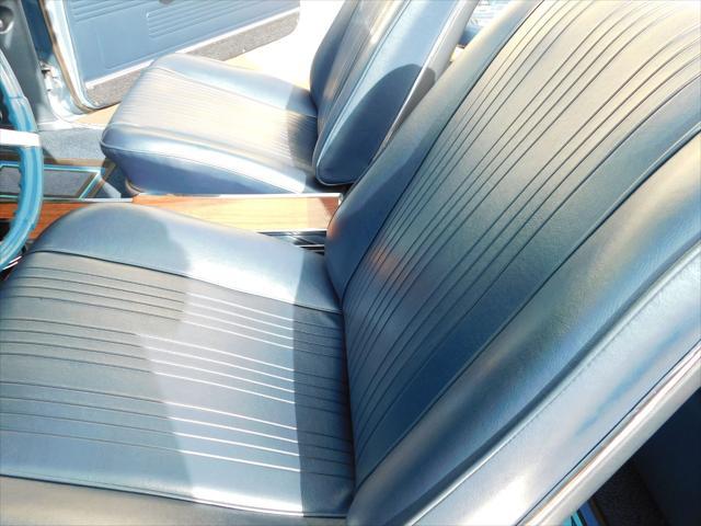 Photo of 1967 Blue Pontiac GTO