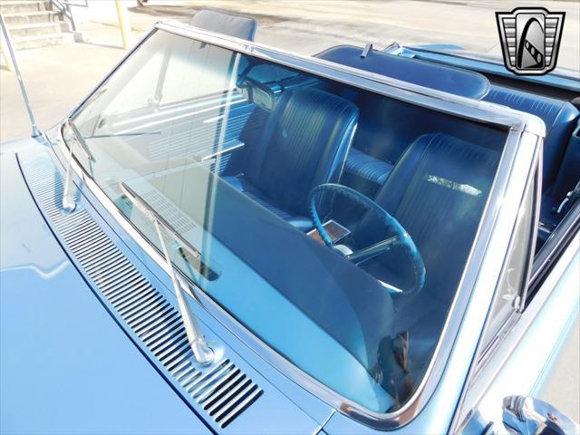 Photo of 1967 Blue Pontiac GTO