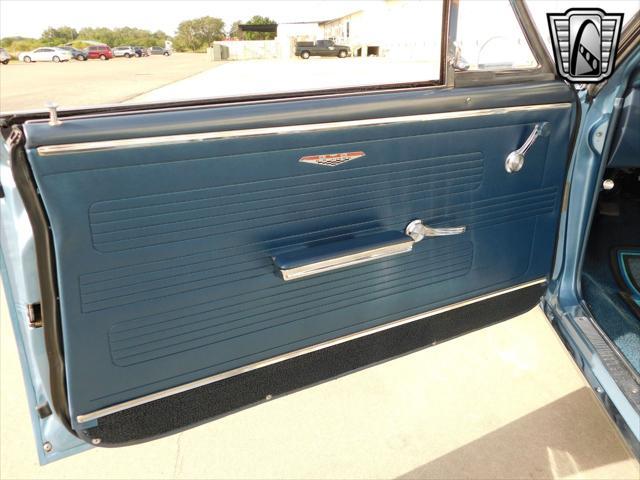 Photo of 1967 Blue Pontiac GTO