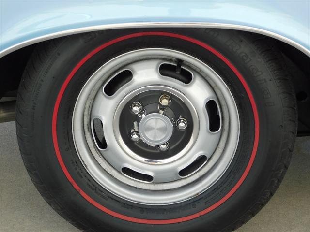 Photo of 1967 Blue Pontiac GTO