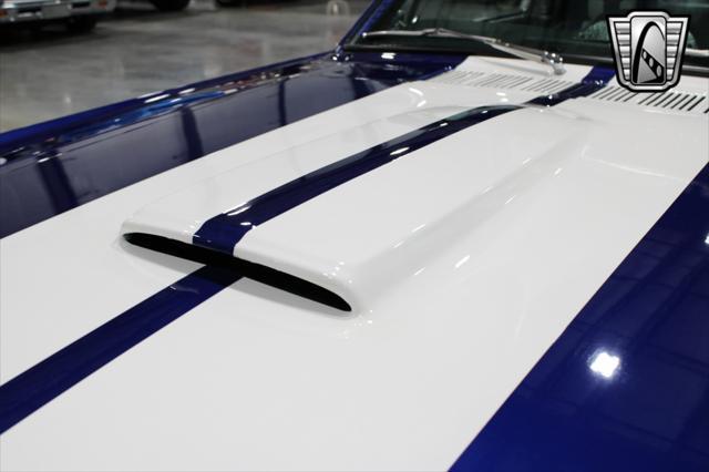 Photo of 1965 Blue Ford Mustang