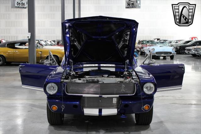 Photo of 1965 Blue Ford Mustang