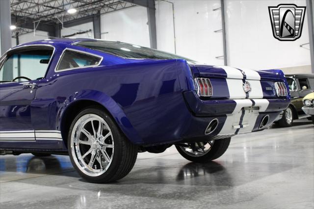 Photo of 1965 Blue Ford Mustang