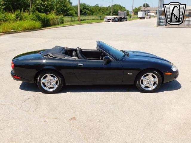 Photo of 1998 Black Jaguar XK8