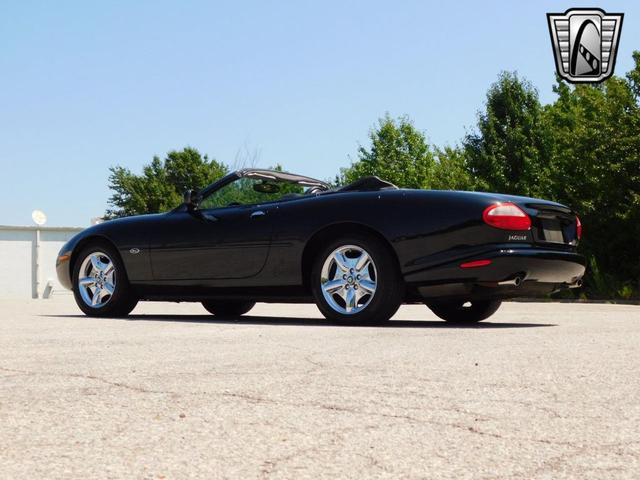 Photo of 1998 Black Jaguar XK8