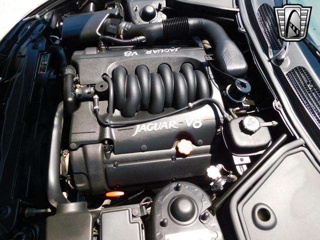Photo of 1998 Black Jaguar XK8