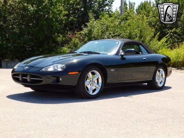 Photo of 1998 Black Jaguar XK8