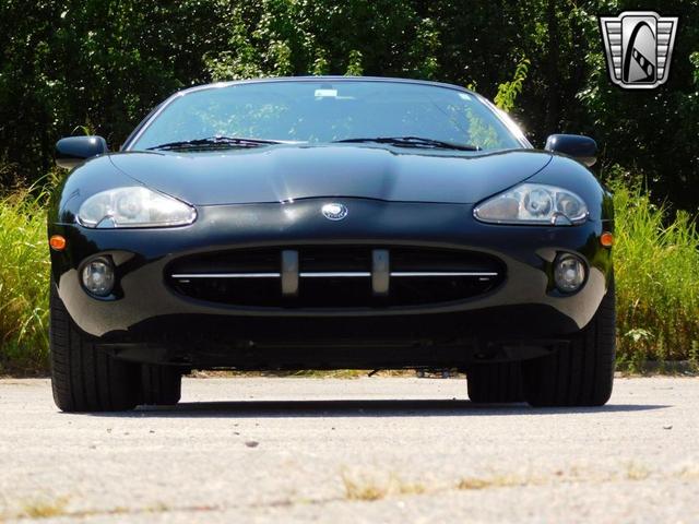 Photo of 1998 Black Jaguar XK8