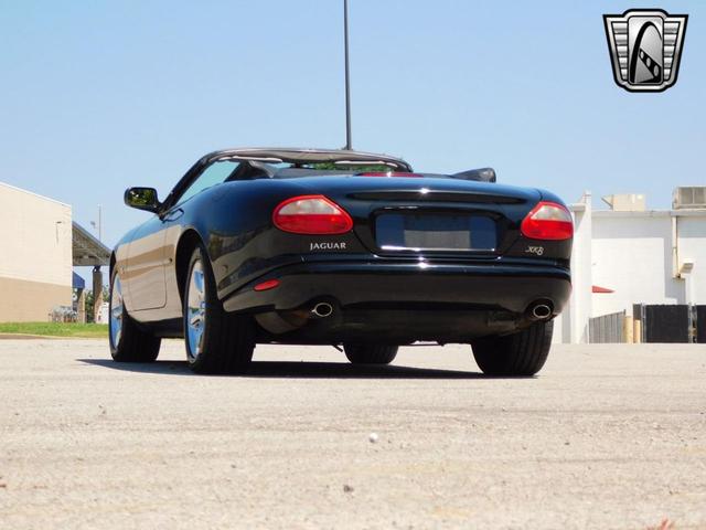 Photo of 1998 Black Jaguar XK8