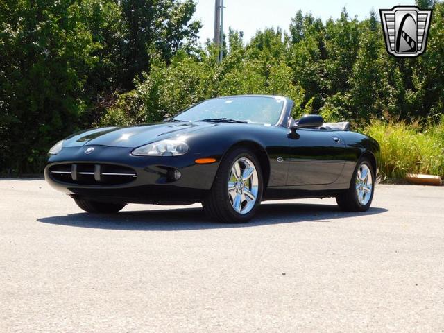 Photo of 1998 Black Jaguar XK8