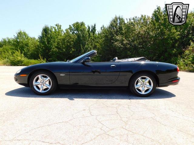 Photo of 1998 Black Jaguar XK8