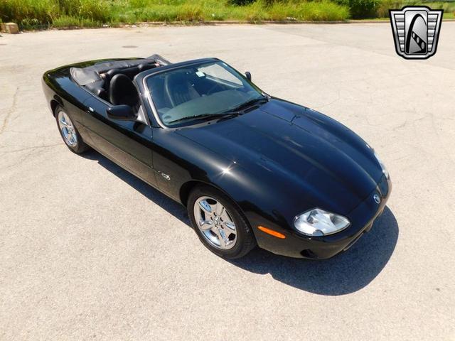Photo of 1998 Black Jaguar XK8