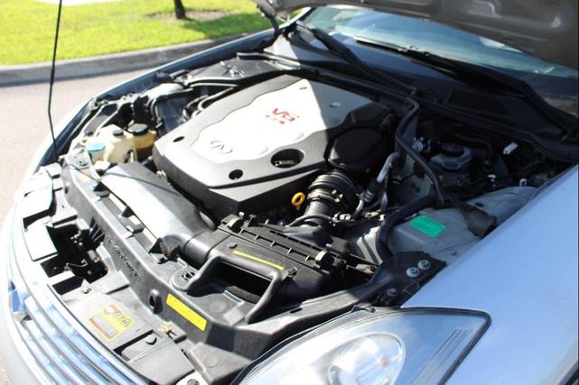 Photo of 2006 Brilliant Silver Metallic INFINITI G35
