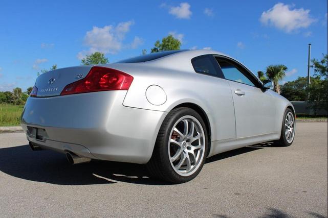 Photo of 2006 Brilliant Silver Metallic INFINITI G35