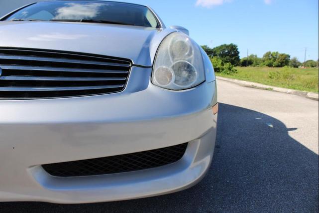 Photo of 2006 Brilliant Silver Metallic INFINITI G35