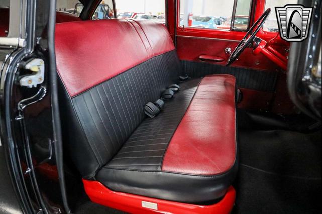 Photo of 1955 Black Ford Fairlane