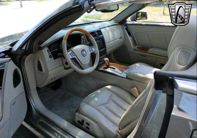 Photo of 2005 Shale Metallic Cadillac XLR