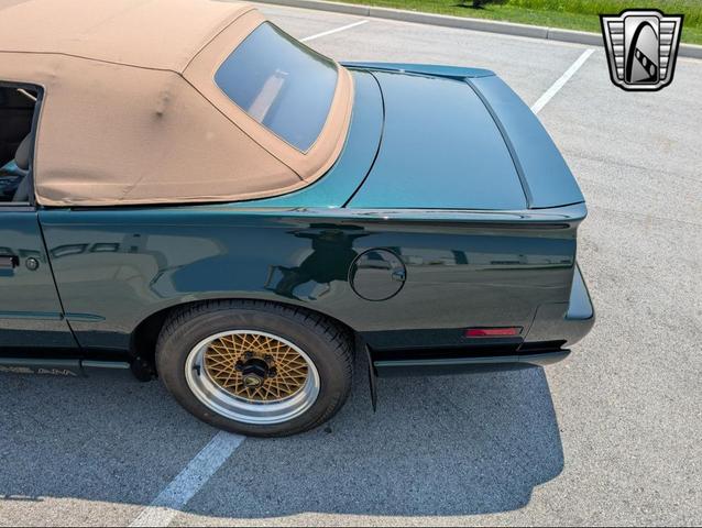 Photo of 1992 Green Pontiac Firebird