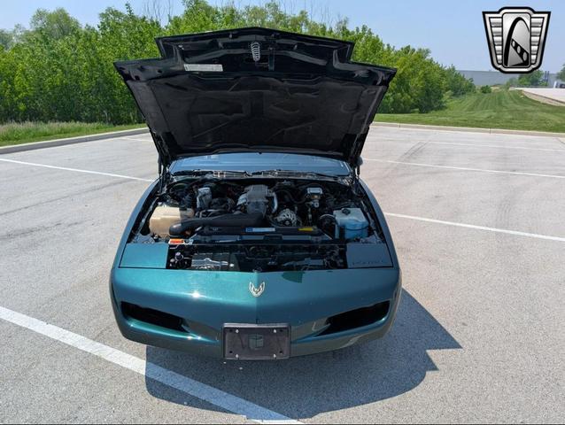 Photo of 1992 Green Pontiac Firebird