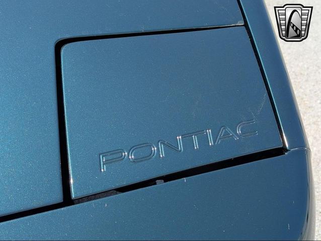 Photo of 1992 Green Pontiac Firebird