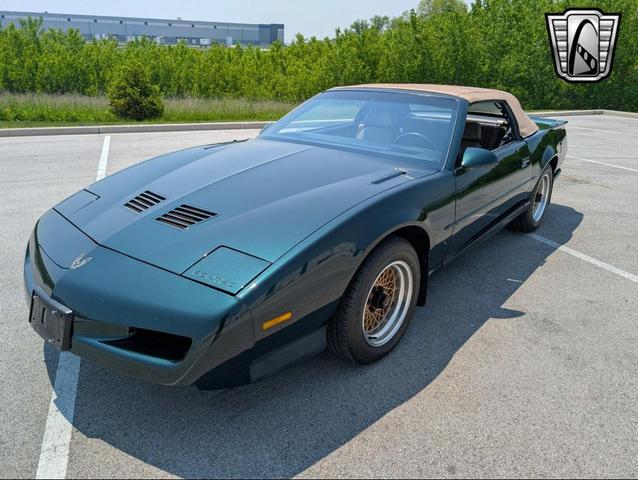 Photo of 1992 Green Pontiac Firebird