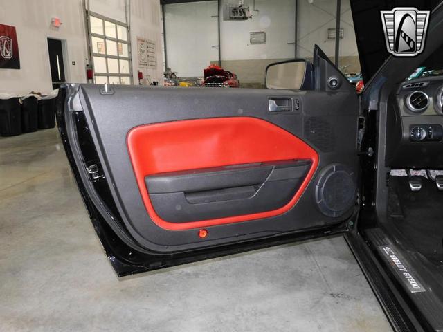 Photo of 2007 Black Ford Shelby GT500