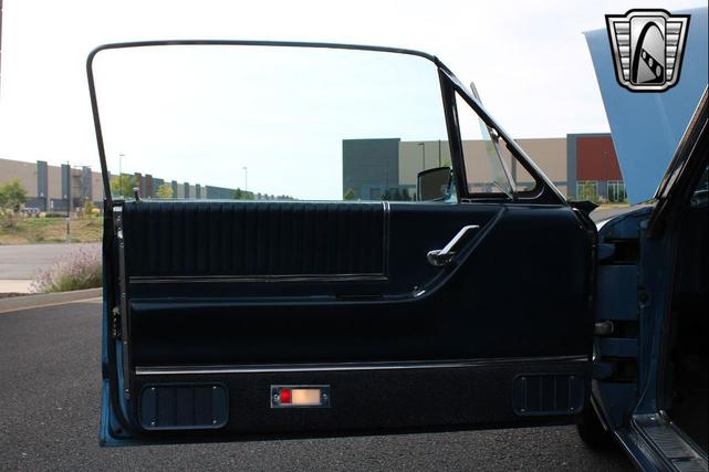 Photo of 1966 Blue Ford Thunderbird