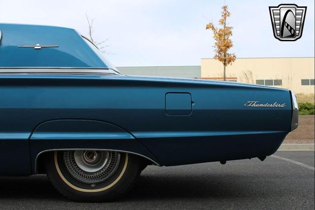 Photo of 1966 Blue Ford Thunderbird
