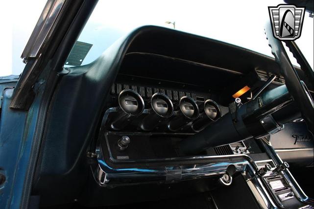 Photo of 1966 Blue Ford Thunderbird
