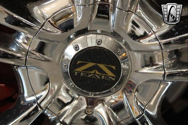 Photo of 2000 Arctic White Chevrolet Camaro
