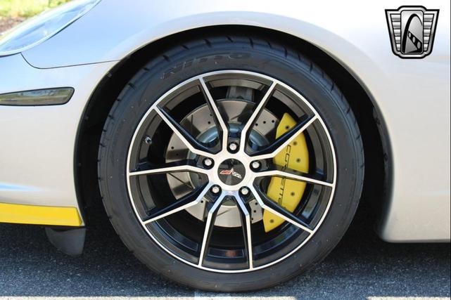 Photo of 2007 Silver Chevrolet Corvette