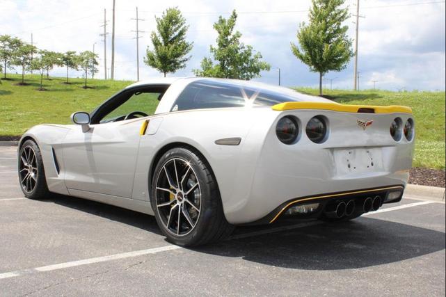 Photo of 2007 Silver Chevrolet Corvette