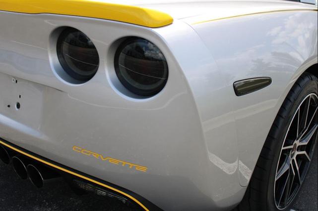 Photo of 2007 Silver Chevrolet Corvette