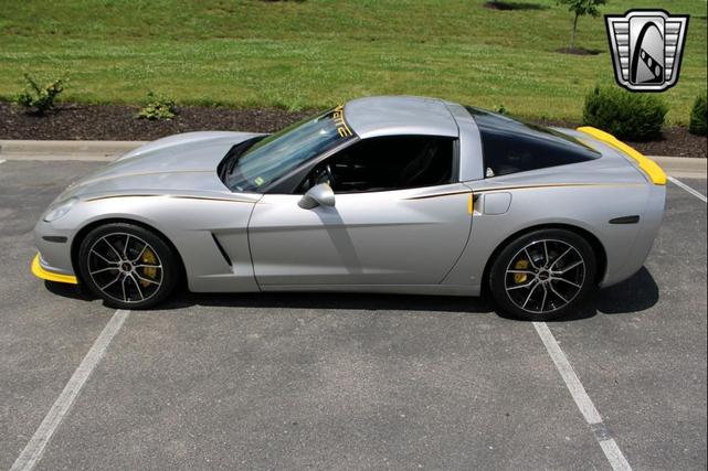 Photo of 2007 Silver Chevrolet Corvette