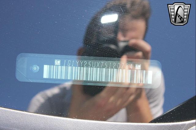 Photo of 2007 Silver Chevrolet Corvette