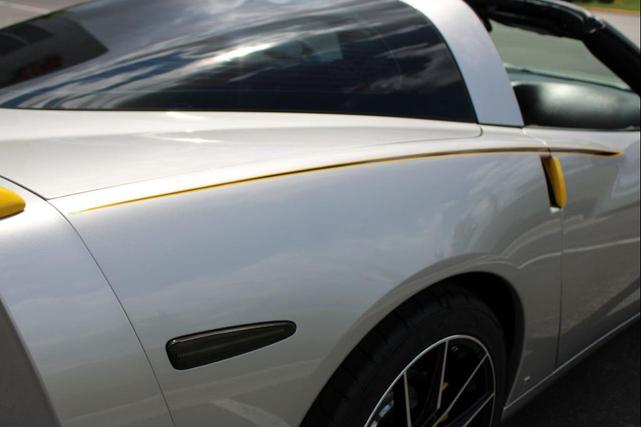 Photo of 2007 Silver Chevrolet Corvette